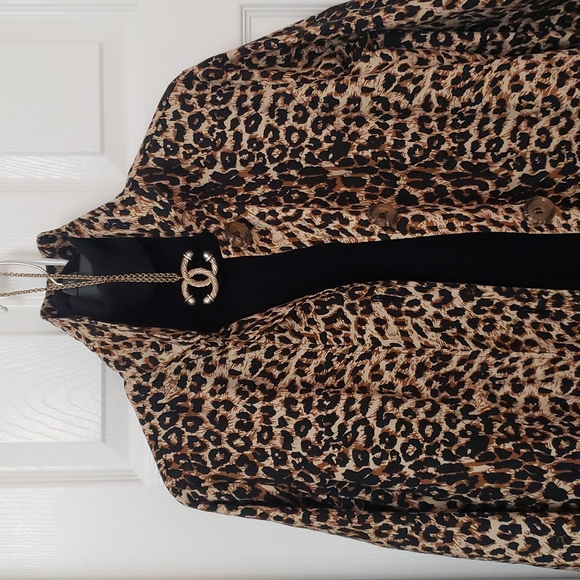 Animal print rain coat - Picture 4 of 11